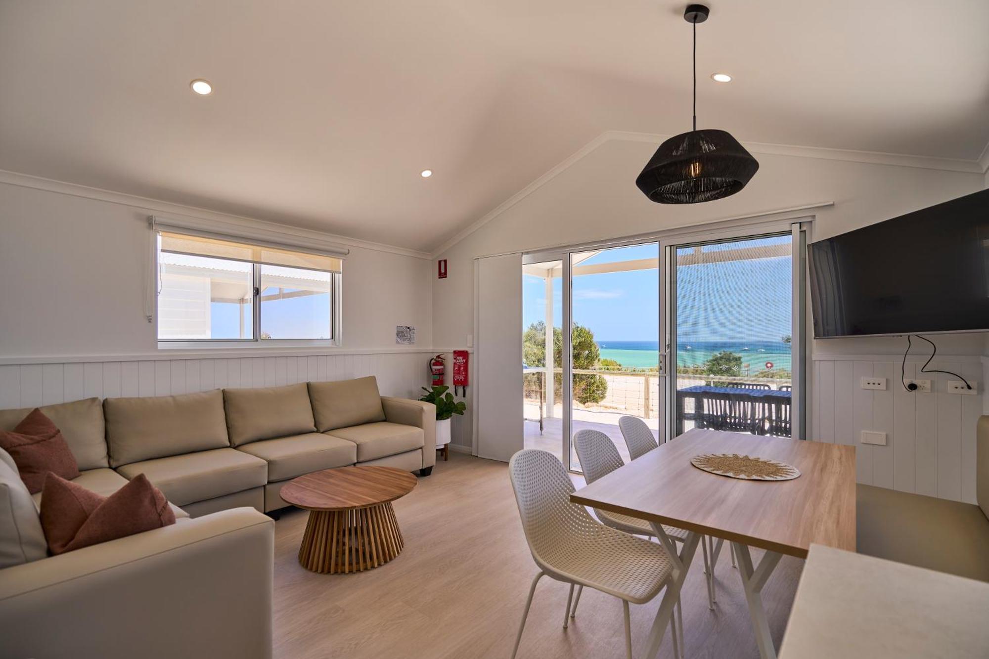 Tasman Holiday Parks - Denham Seaside Exterior photo